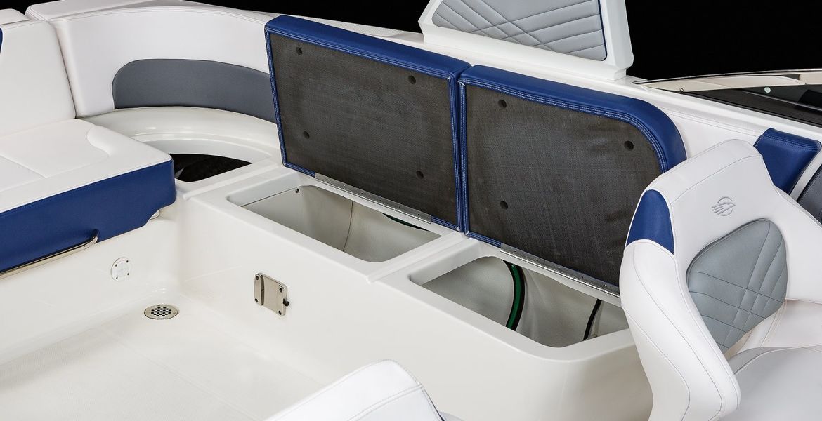 Chaparral 30 Surf