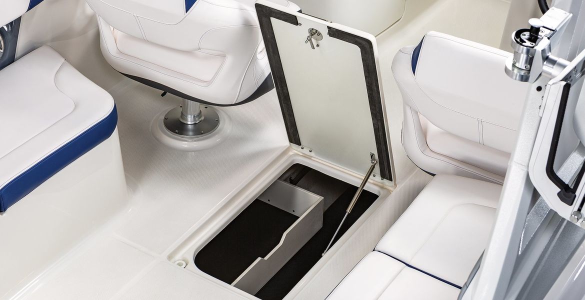 Chaparral 30 Surf