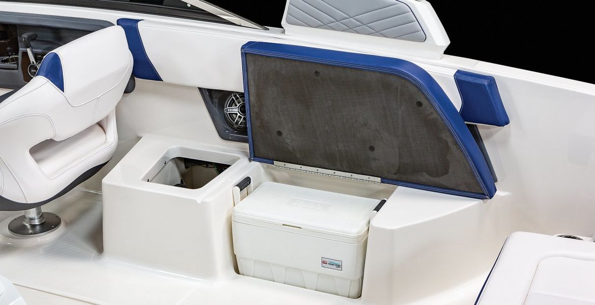 Chaparral 30 Surf