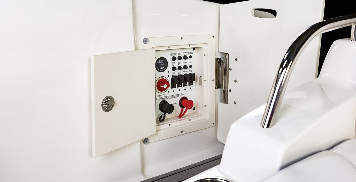 Chaparral 30 Surf