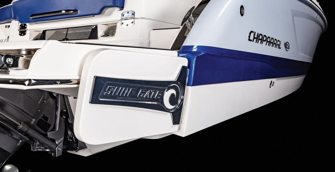Chaparral 30 Surf